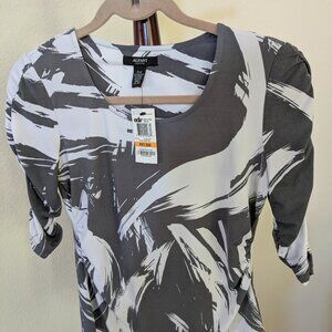 NWT Alfani Petite Abstract-Print Top Versatile Feminine Size SM